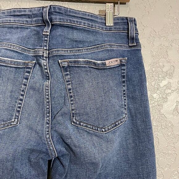 Joe’s Jeans Ankle Jeans  - Picture 5 of 9